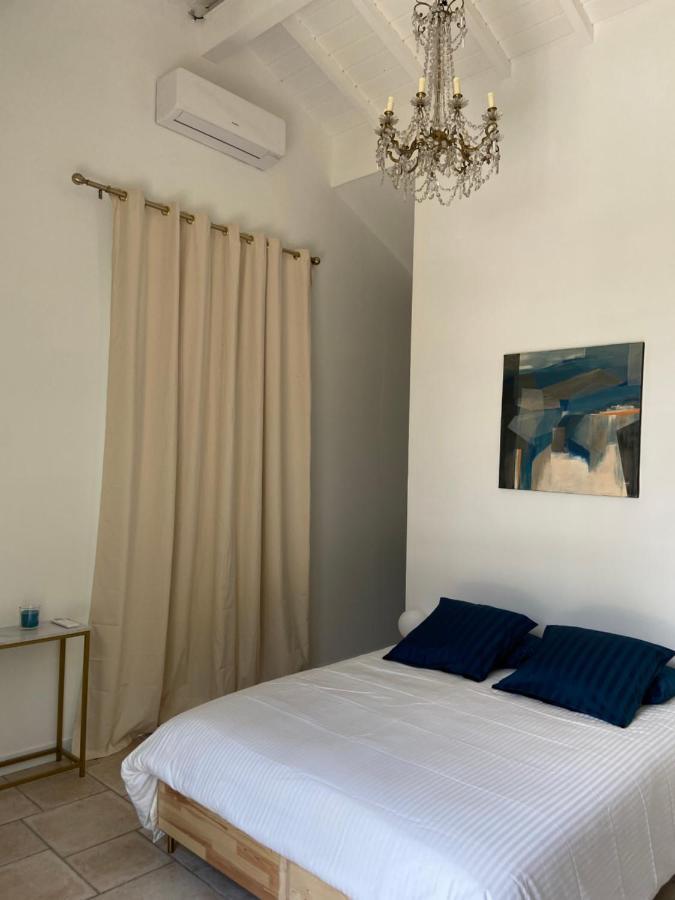 Jas De Berrias Chambre D'Hote מראה חיצוני תמונה